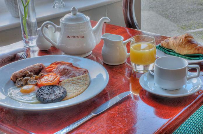 Imagen general del Hotel Muthu Queens Hotel. Foto 7