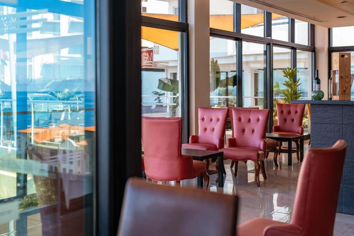 Imagen general del Hotel Muthu Raga Madeira. Foto 8