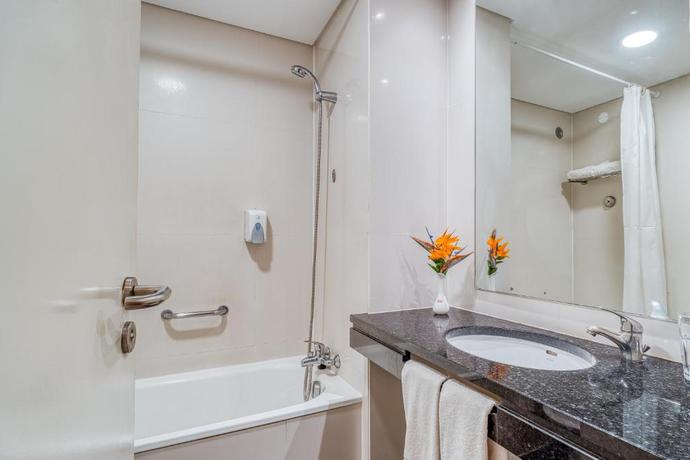 Imagen general del Hotel Muthu Raga Madeira. Foto 13