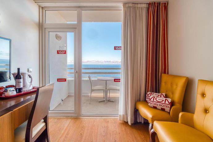 Imagen general del Hotel Muthu Raga Madeira. Foto 16