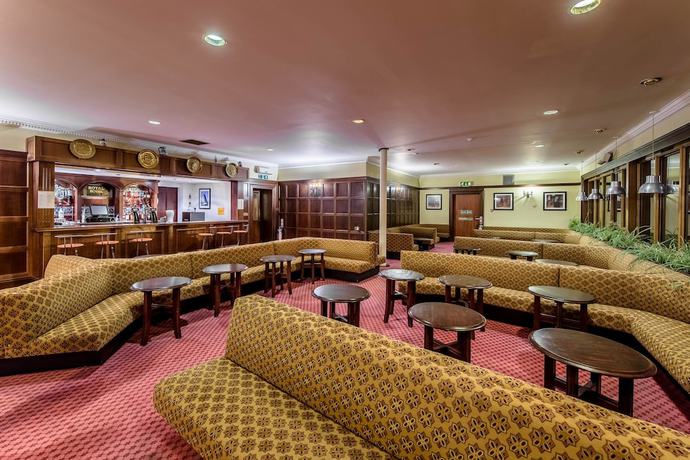 Imagen del bar/restaurante del Hotel Muthu Royal. Foto 5