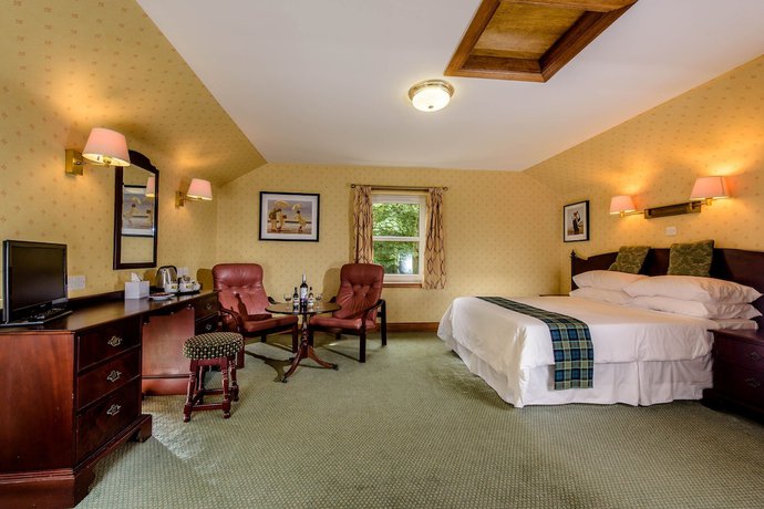 Imagen de la habitación del Hotel Muthu Royal. Foto 12