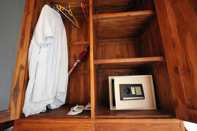 Imagen de la habitación del Hotel Mutiara Bali. Foto 31