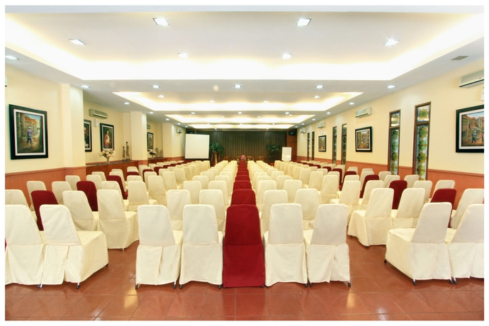 Imagen de los interiores del Hotel Mutiara, Bandung. Foto 13