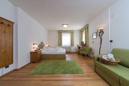 Imagen de la habitación del Hotel M&uuml;hlener Hof. Foto 2