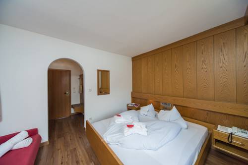 Imagen de la habitación del Hotel M&uuml;hlener Hof. Foto 5