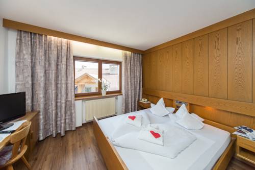 Imagen de la habitación del Hotel M&uuml;hlener Hof. Foto 6