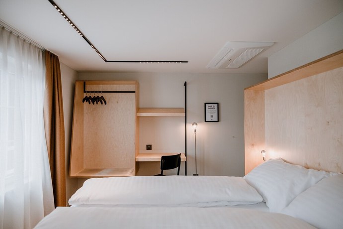 Imagen de la habitación del Hotel Müllers Self-Check-In. Foto 9