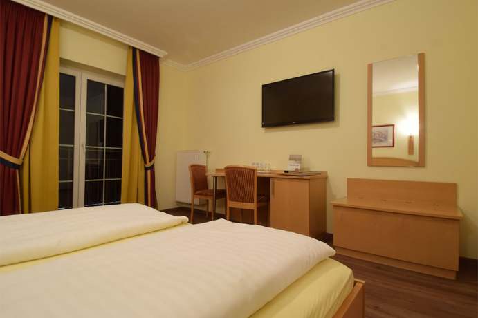 Imagen de la habitación del Hotel M&uuml;llner. Foto 3