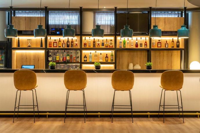 Imagen del bar/restaurante del Hotel München City Center affiliated by Meliá. Foto 4