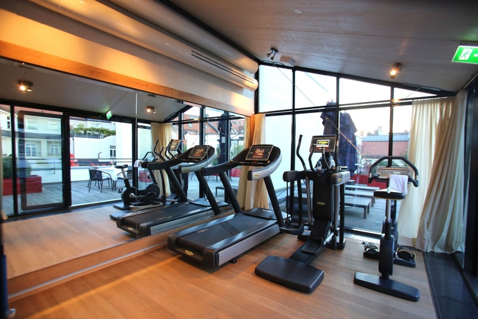 Imagen de los interiores del Hotel München Palace. Foto 6