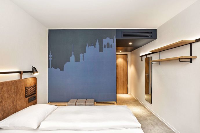 Imagen de la habitación del Hotel M&uuml;nchen-Olympiapark. Foto 9