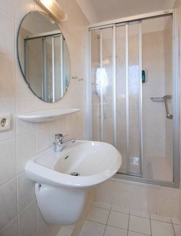 Imagen de la habitación del Hotel M&uuml;nchner L&ouml;wenbr&auml;u. Foto 7