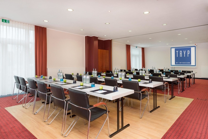 Imagen de los interiores del Hotel Münster Kongresscenter Affiliated By Meliá. Foto 12