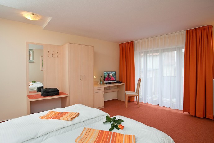 Imagen de la habitación del Hotel M&uuml;ritzperle. Foto 13