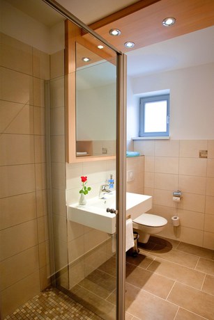 Imagen de la habitación del Hotel M&uuml;ritzperle. Foto 16