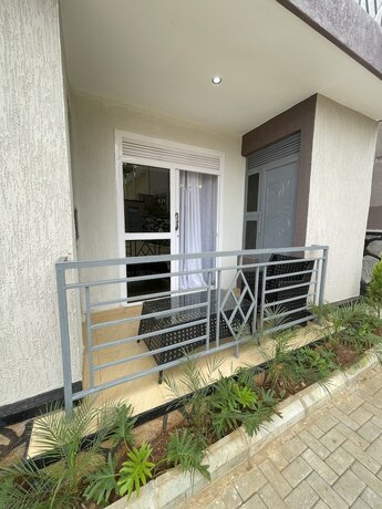 Imagen general del Hotel Muyenga. Foto 11