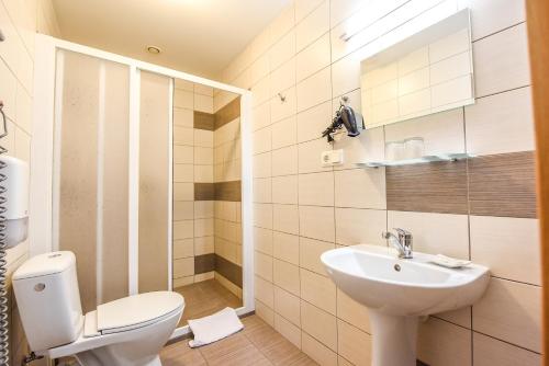 Imagen de la habitación del Hotel Muza. Foto 10