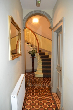 Imagen de los interiores del Hotel Mw Townhouse. Foto 19