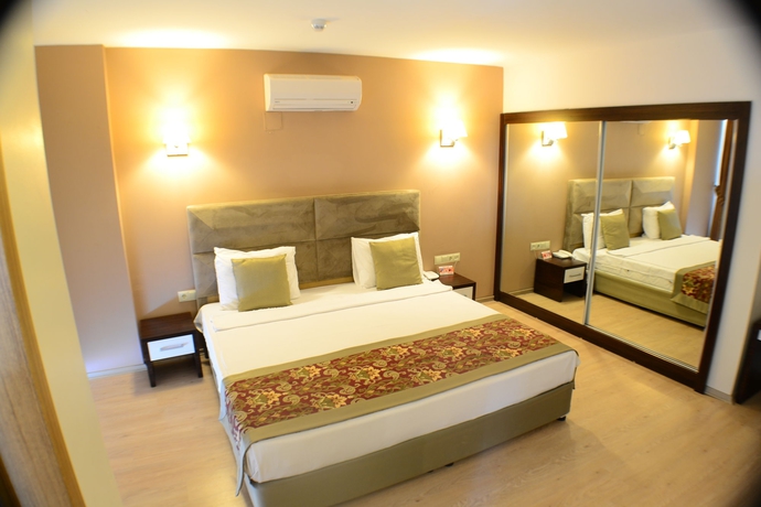 Imagen de la habitación del Hotel My Aegean Star. Foto 5