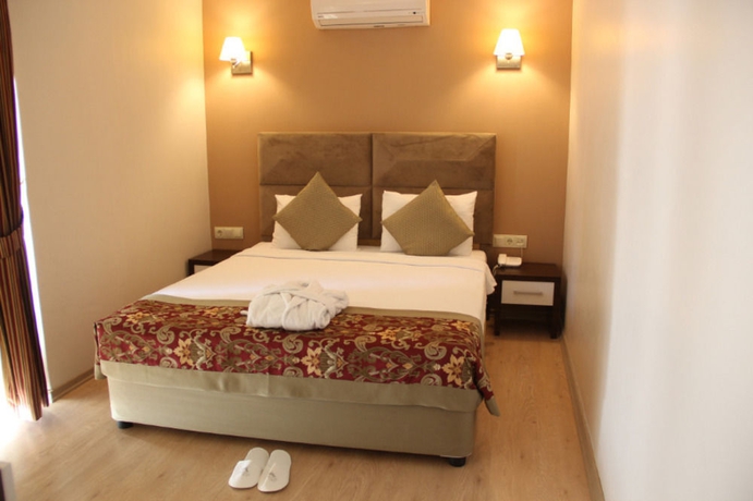 Imagen de la habitación del Hotel My Aegean Star. Foto 6