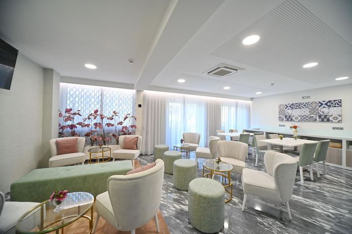 Imagen de los interiores del Hotel My Charm Lisbon Suites. Foto 15