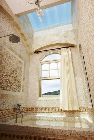 Imagen de la habitación del Hotel My Chateau. Foto 20