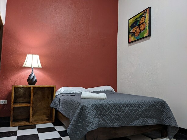 Imagen de la habitación del Hotel My Family In Monterrey Hostel. Foto 18