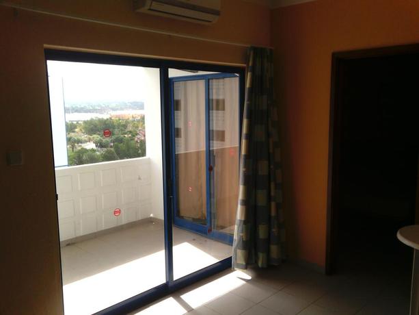 Imagen de los interiores del Hotel My Holidays Praia Da Rocha. Foto 8