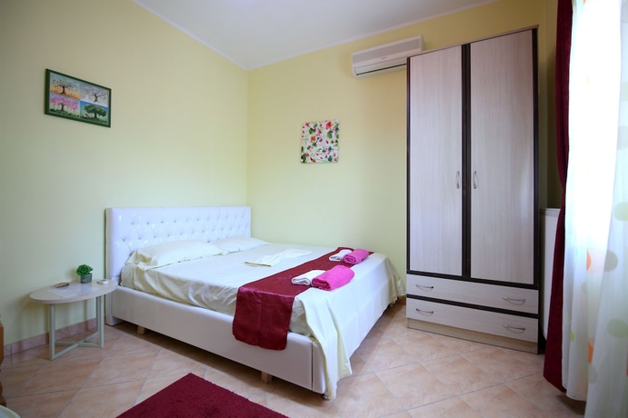 Imagen de la habitación del Hotel My Home Guest House, Durres. Foto 4