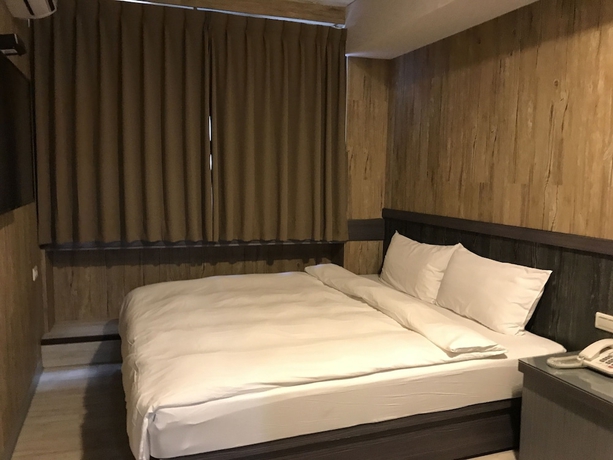 Imagen de la habitación del Hotel My House. Foto 15