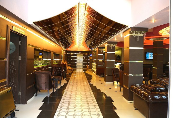 Imagen de los interiores del Hotel My House, İlkadım. Foto 19