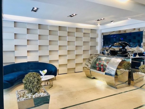 Imagen de los interiores del Hotel My, Izmir. Foto 19