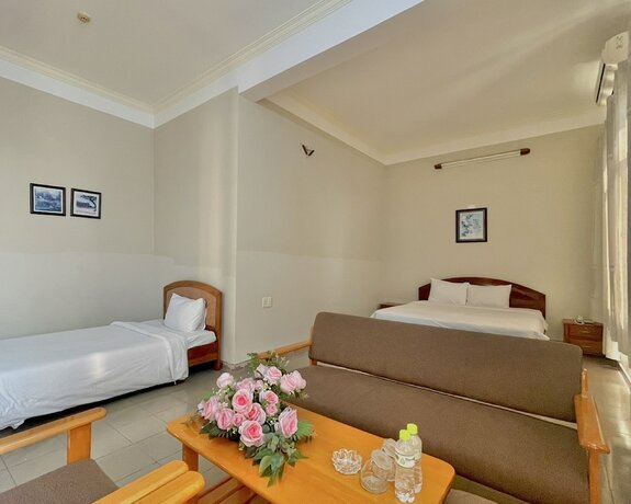 Imagen general del Hotel My Khe 2 Da Nang Seafront. Foto 9