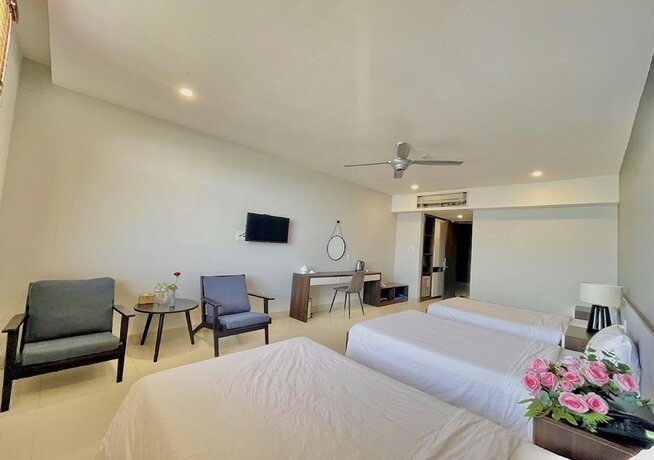 Imagen general del Hotel My Khe 2 Da Nang Seafront. Foto 10