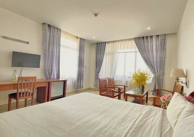 Imagen de la habitación del Hotel My Khe 2 Da Nang Seafront. Foto 31