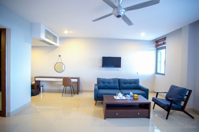 Imagen de la habitación del Hotel My Khe 2 Da Nang Seafront. Foto 32