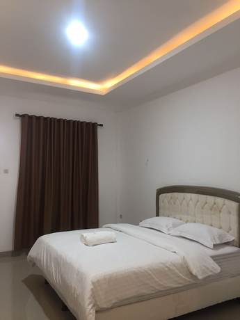 Imagen de la habitación del Hotel My New Lovina. Foto 13