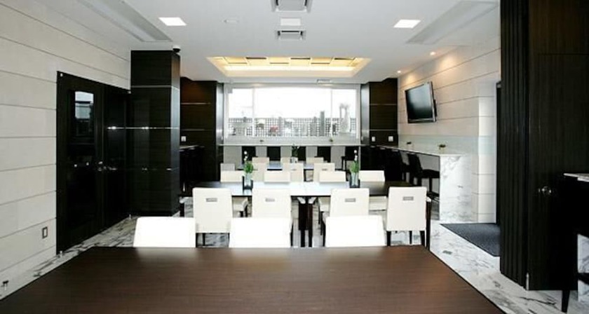 Imagen del bar/restaurante del Hotel My Okazaki. Foto 8