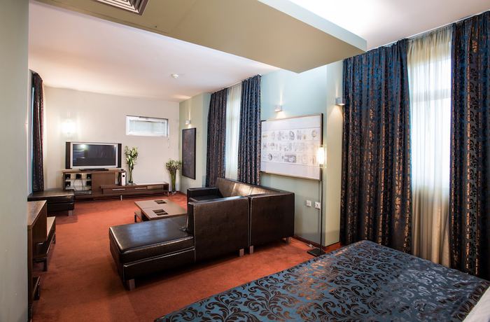 Imagen de la habitación del Hotel My Place Hotel. Foto 3