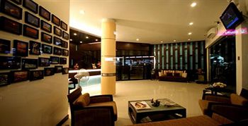 Imagen del bar/restaurante del Hotel My Place @ Surat. Foto 3