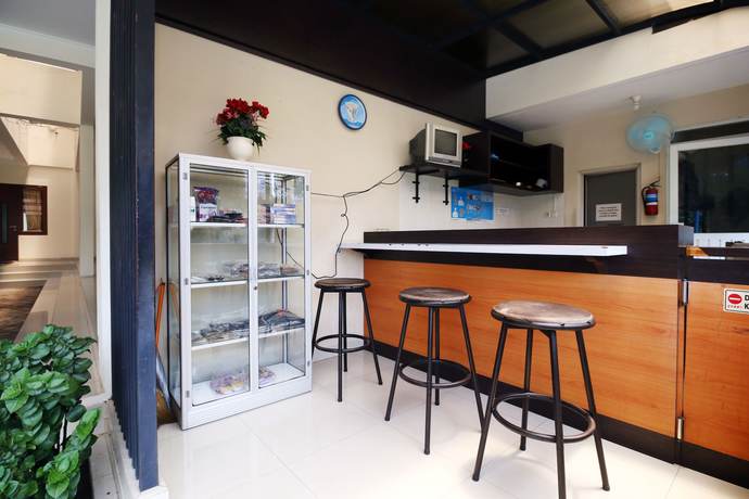 Imagen del bar/restaurante del Hotel My Residence Cirebon. Foto 3