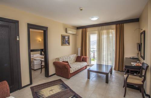 Imagen de la habitación del Hotel My Solmaz. Foto 3