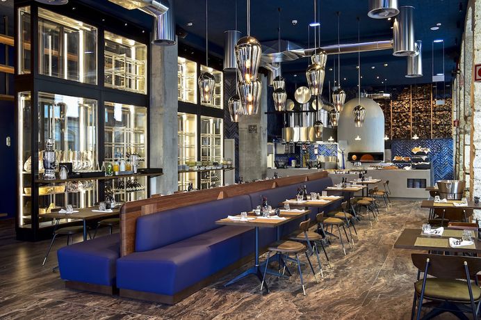 Imagen del bar/restaurante del Hotel My Story Figueira. Foto 5