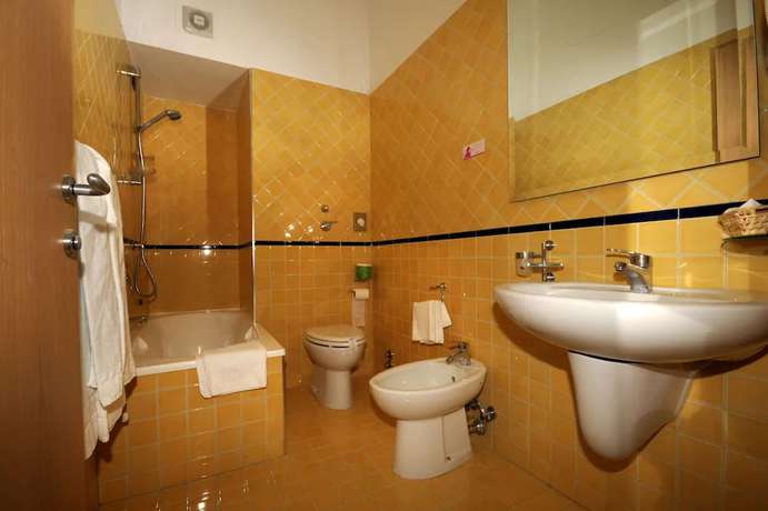 Imagen de la habitación del Hotel My Suite. Foto 3