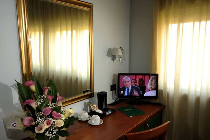 Imagen de la habitación del Hotel My Suite. Foto 13