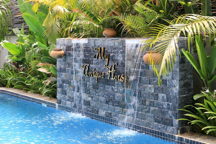 Imagen de la piscina del Hotel My Unique Villa Siemreap. Foto 15