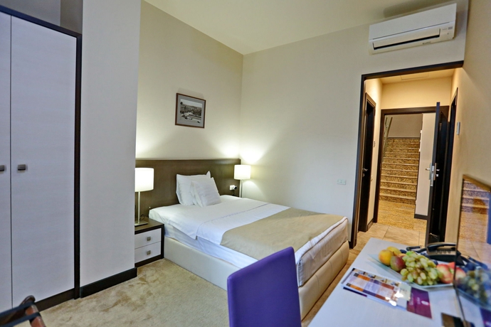 Imagen de la habitación del Hotel My Yerevan. Foto 9