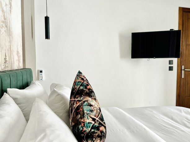 Imagen de la habitación del Hotel MyCity. Foto 18