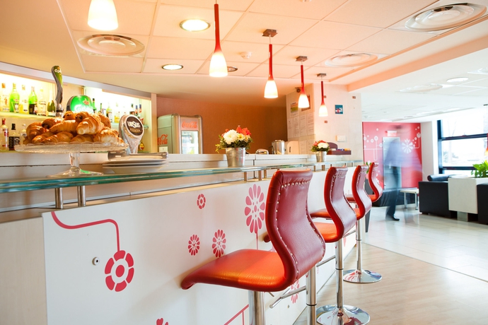 Imagen del bar/restaurante del Hotel MyContinental Sibiu. Foto 6